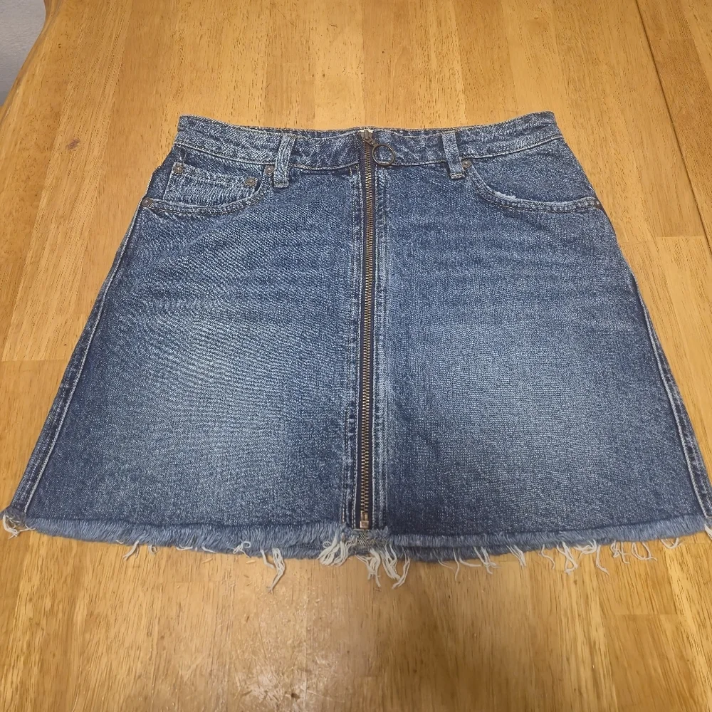 We The Free Blue Denim‎ Mini Skirt with Frayed Hem